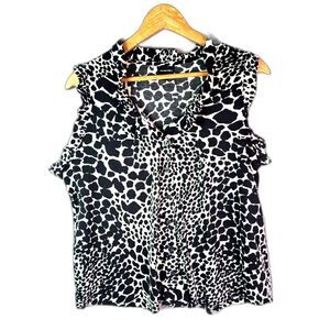 Who What Wear Blouse Black White XL Animal Print Ruffle Button Front